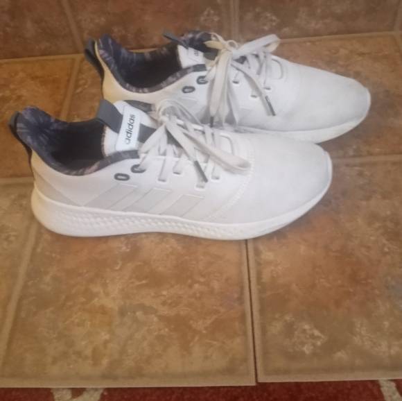 Women's Adidas Bundle - Picture 3 of 11